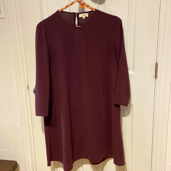 SOLD🍀Aritzia Wilfred Myosotis burgundy A-line mini dress with pockets, size XS - Picture 3 of 11